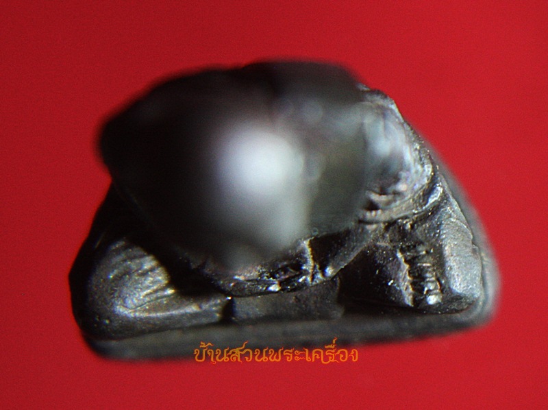 รูปหล่อหลวงพ่อหอม วัดหลวง จ.พิจิตร