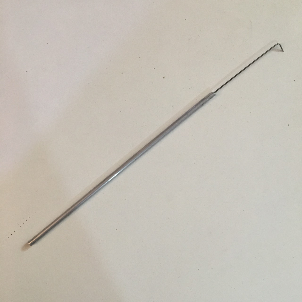Needle เข็มเขี่ย ปลายแหลมงอ ยาว 27 ซม.