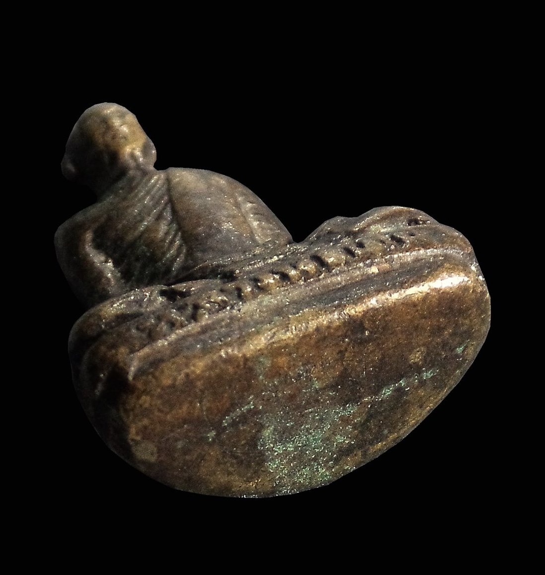 รูปเหมือนหล่อโบราณ พิมพ์ฐานสูง หลวงพ่อเดิม วัดหนองหลวง จ.นครสวรรค์