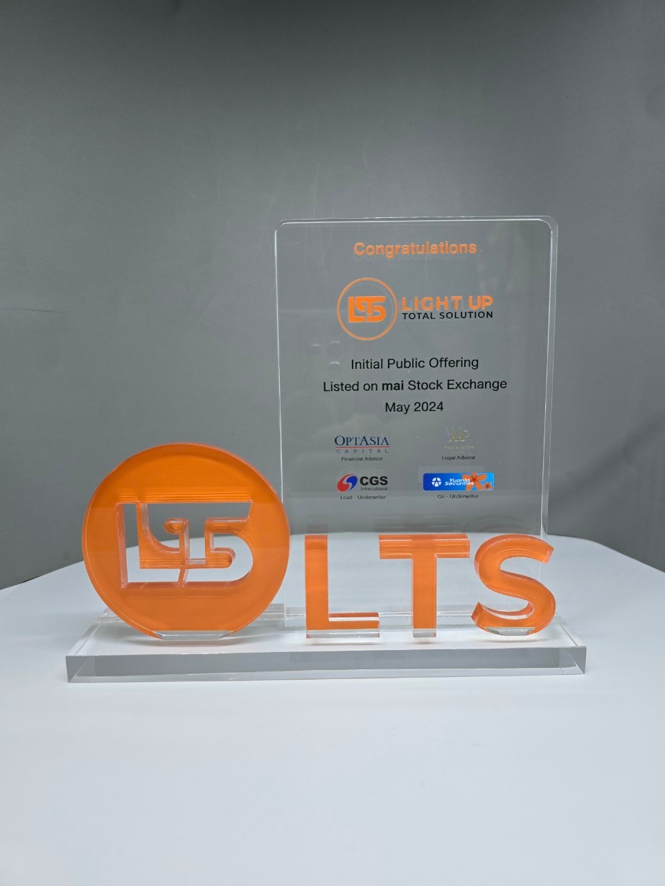 TROPHY721