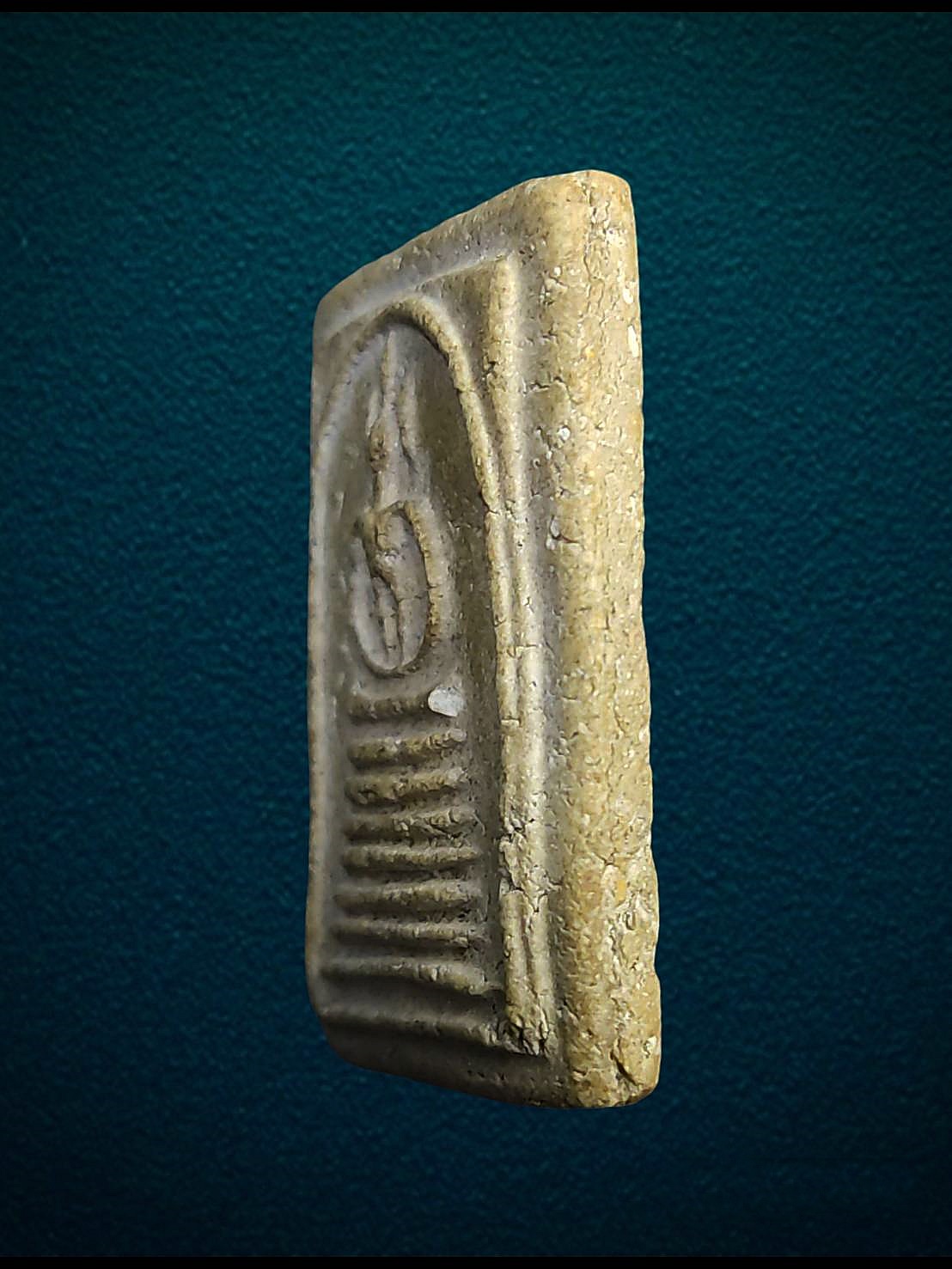 พระสมเด็จวัดเกศไชโย พิมพ์7ชั้น อ่างทอง