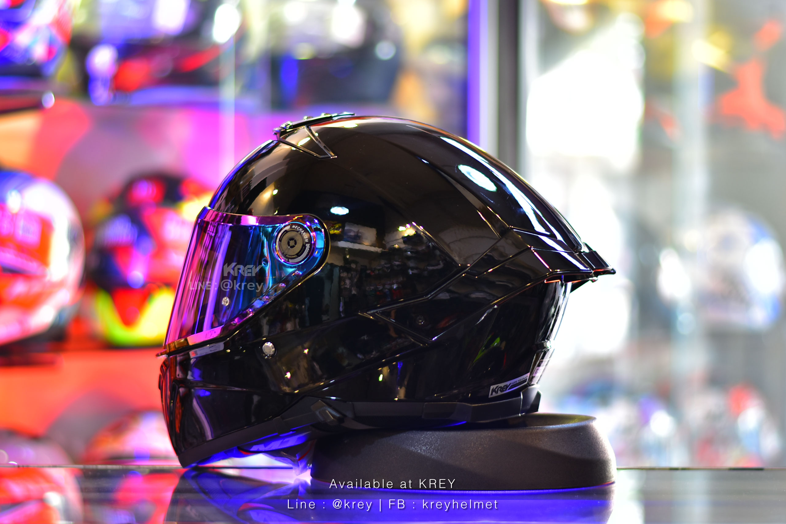 MT model THUNDER 4 SV PURE GLOSS BLACK