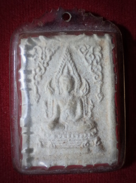 พระพุทธชินราช เนื้อผง