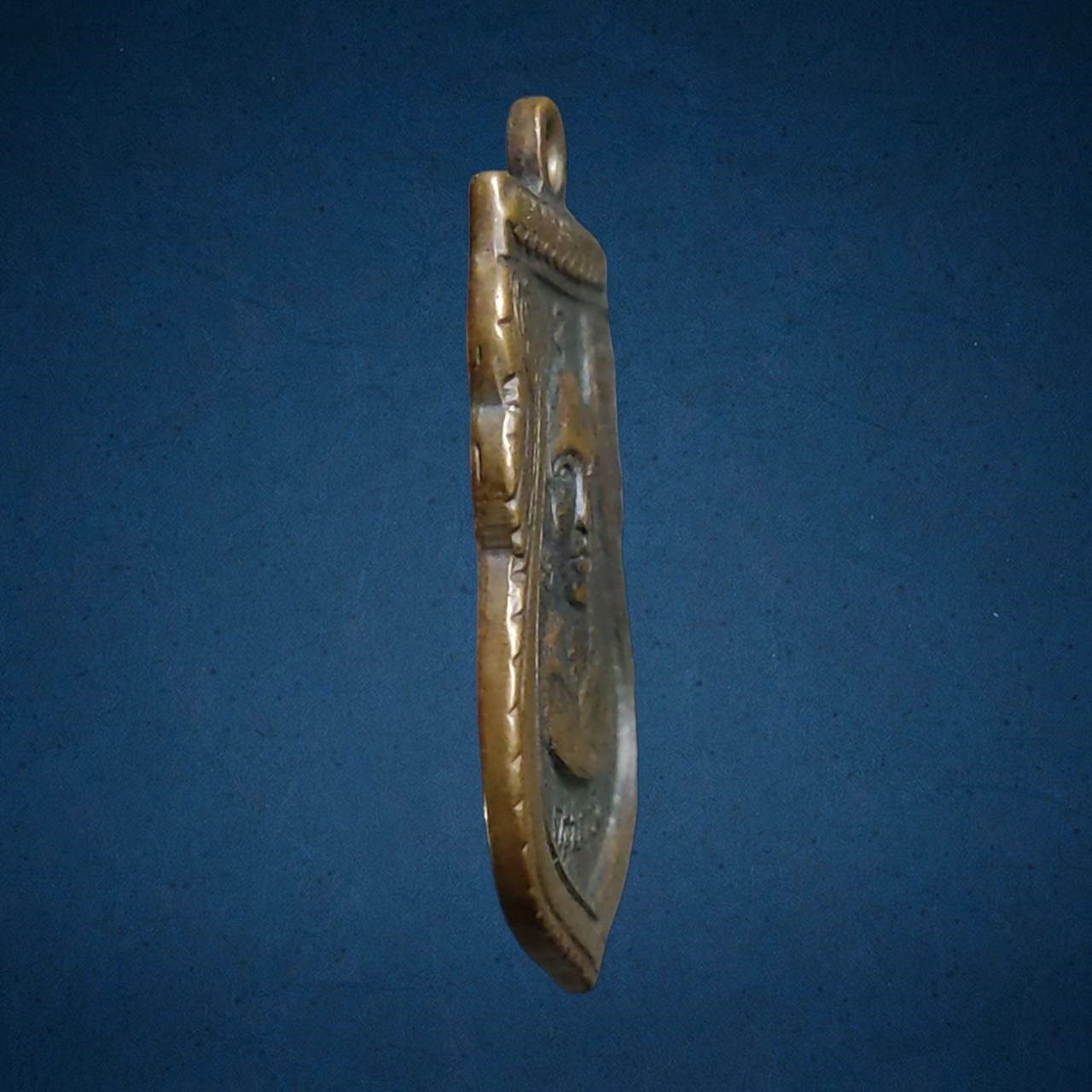 เหรียญครูบาวัน หลังครูบาสิงห์ วัดช่อแล อ.แม่แตง จ.เชียงใหม่