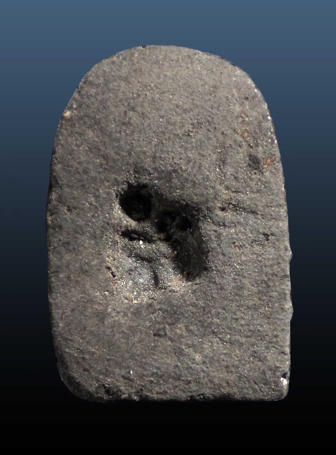 พระผงรัศมี ท่านเจ้าจุ้ย วัดสามปลื้ม กทม. เนื้อผงใบลาน