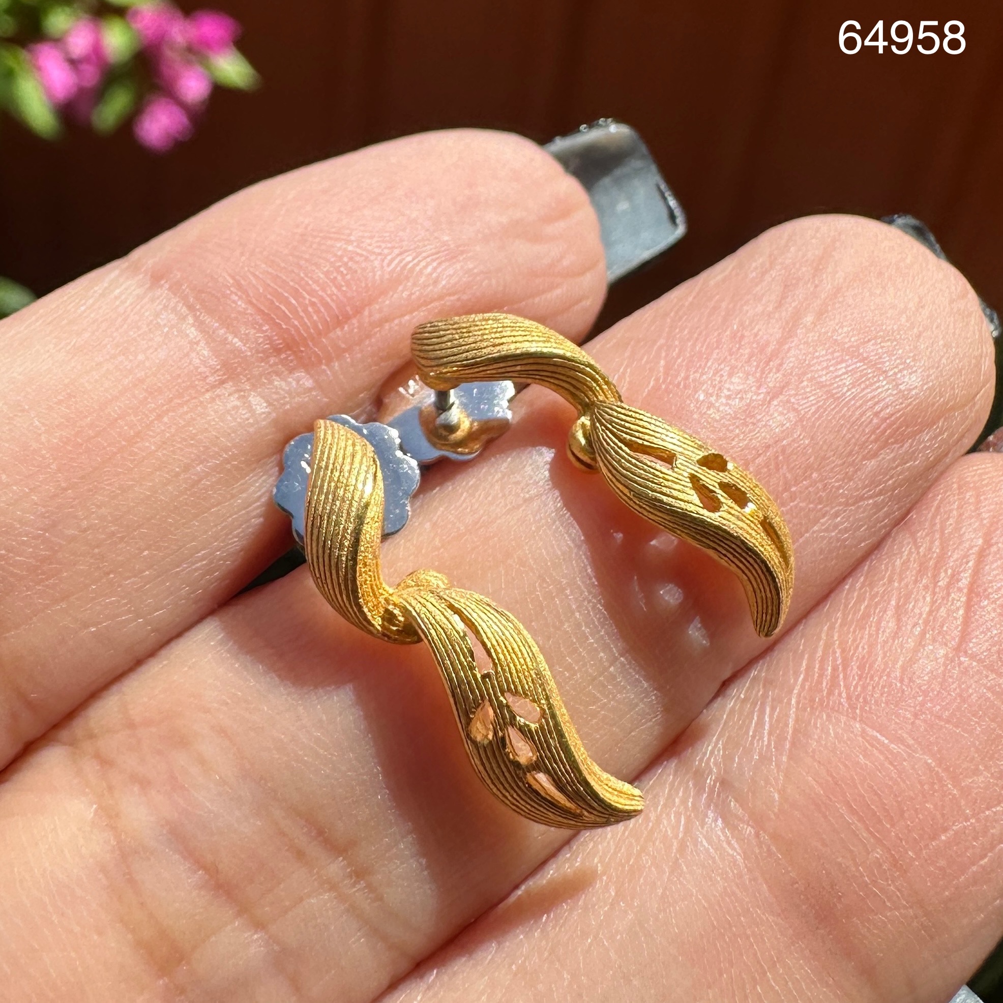รหัส 64958 ต่างหู Prima Gold ทอง24K ลายเกลียว ตุ้งติ้ง แป้นทอง14K นน. 4.00 g