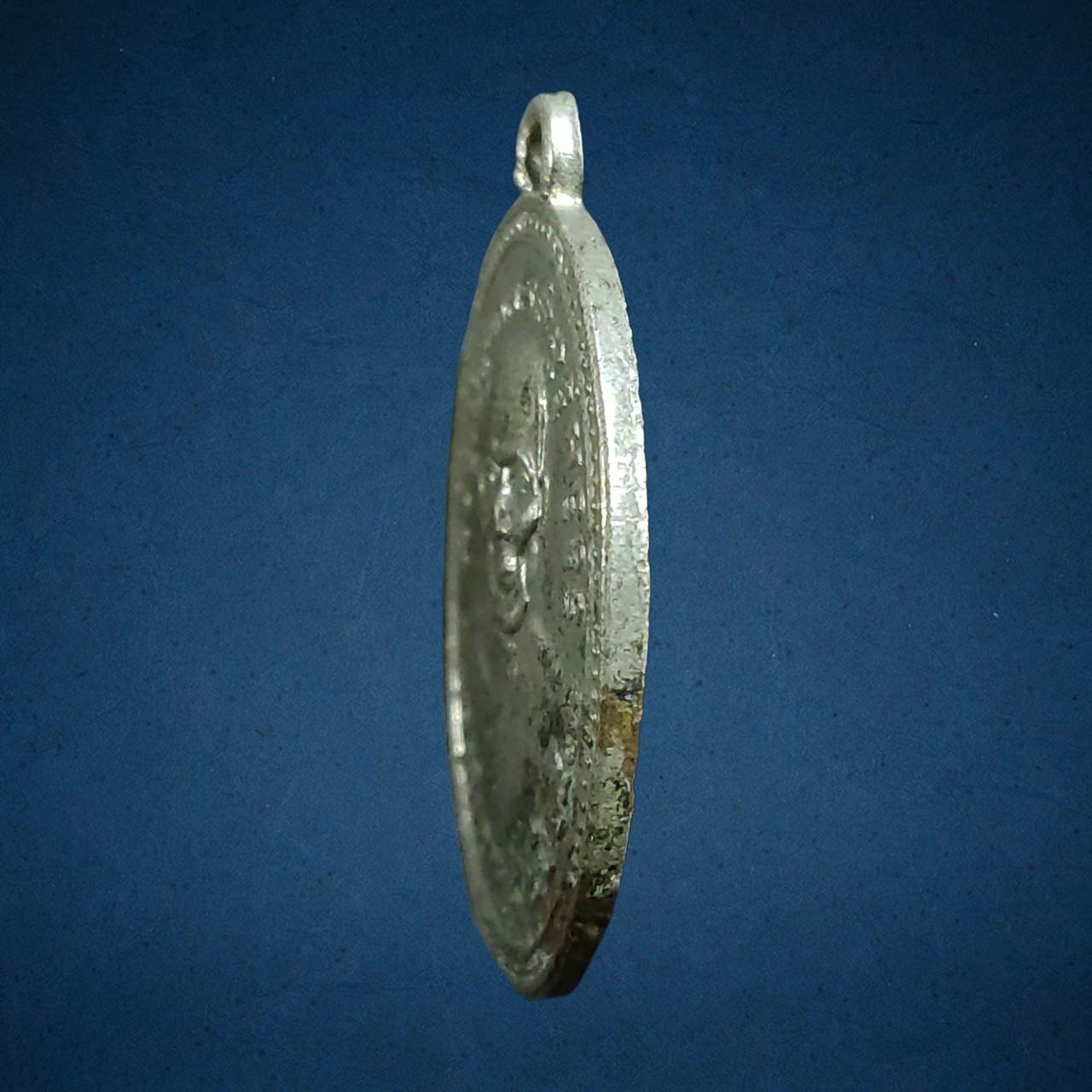 เหรียญหลวงพ่อซำ วัดตลาดใหม่ จ.อ่างทอง ปี 2536