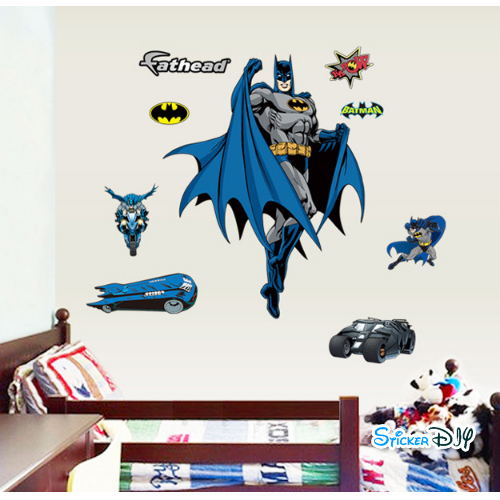 Transparent Wall Sticker สติ๊กเกอร์ติดผนัง Batman Fight (กว้าง78cm.xสูง95cm.)