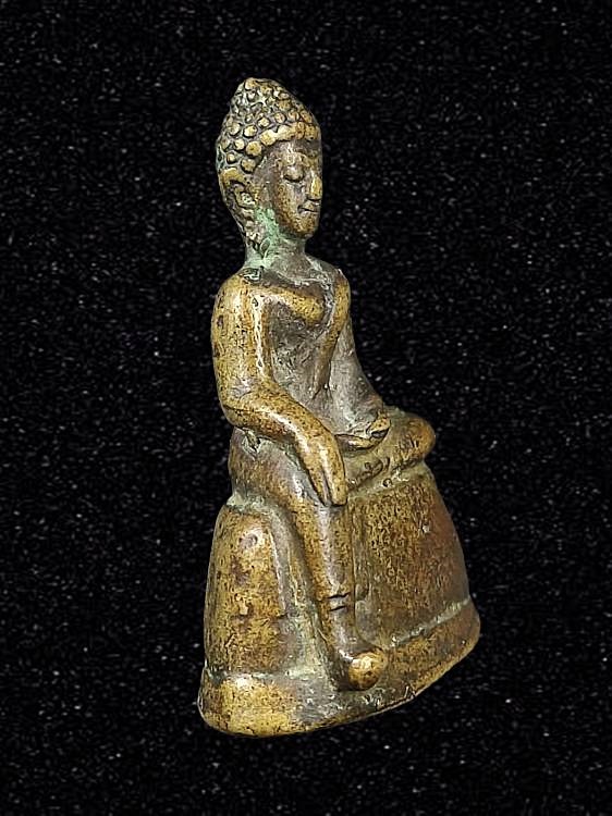 พระพุทธเจ้าโคตมะ ปางห้อยพระบาท เชียงแสนสิงห์สาม หน้าตัก 1 นิ้ว