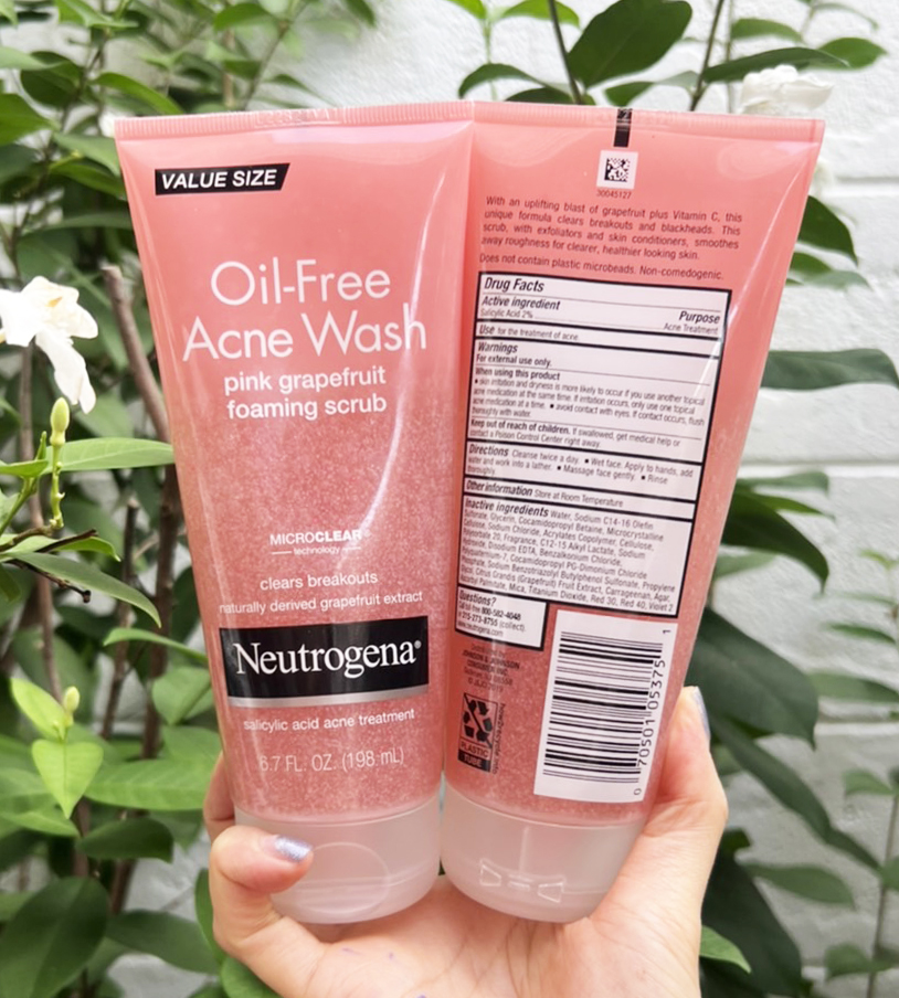 Neutrogena Oil-Free Acne Wash Pink Grapefruit Foaming Scrub 198ml.