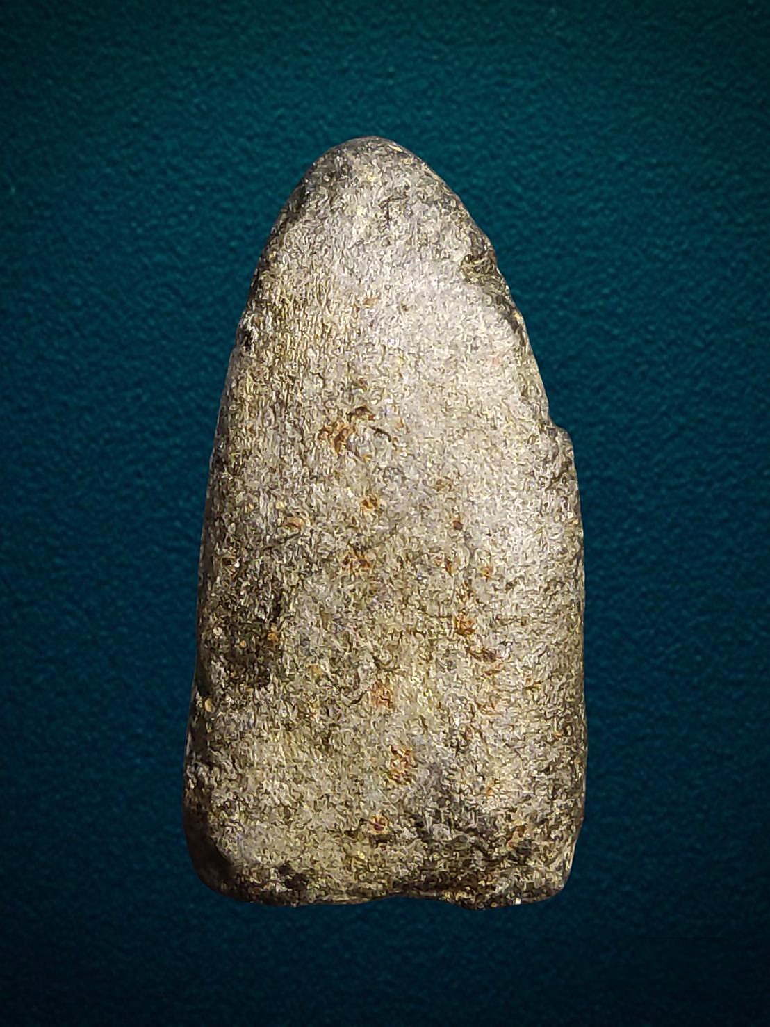 หลวงพ่อทวด วัดช้างให้ เนื้อว่าน ปี2497 พิมพ์กลางชลูด