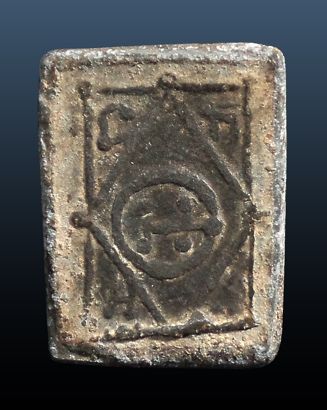 พระหลวงปู่ศุข พิมพ์ประภามณฑลบัว5เม็ด หลังยันต์นูน เนื้อชิน วัดปากคลองมะขามเฒ่า ชัยนาท