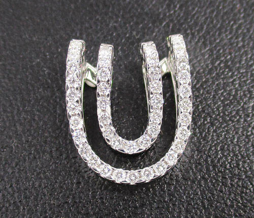 รหัส 50867 จี้ เพชร ตัว U เพชร 50 เม็ด 0.50 กะรัต ทอง18Kขาว งานสวยมาก นน. 2.78 g