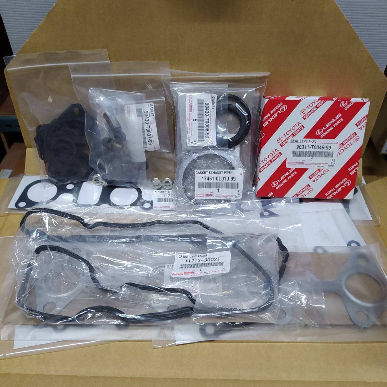 (แท้ศูนย์) ประเก็นชุดใหญ่ TOYOTA 2KD / VIGO 2500 / KDN150 โตโยต้า วีโก้ (ชุดใหญ่ X ไม่มีประเก็นฝาสูบ) 04111-0L135 TOYOTA (Head gasket set)