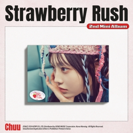 ( Pre-Order ) CHUU 2nd Mini Album Strawberry Rush ( STAYG ver ) * ไม่มี Poster ในกล่อง * วางจำหน่าย 26 / 6 / 2024