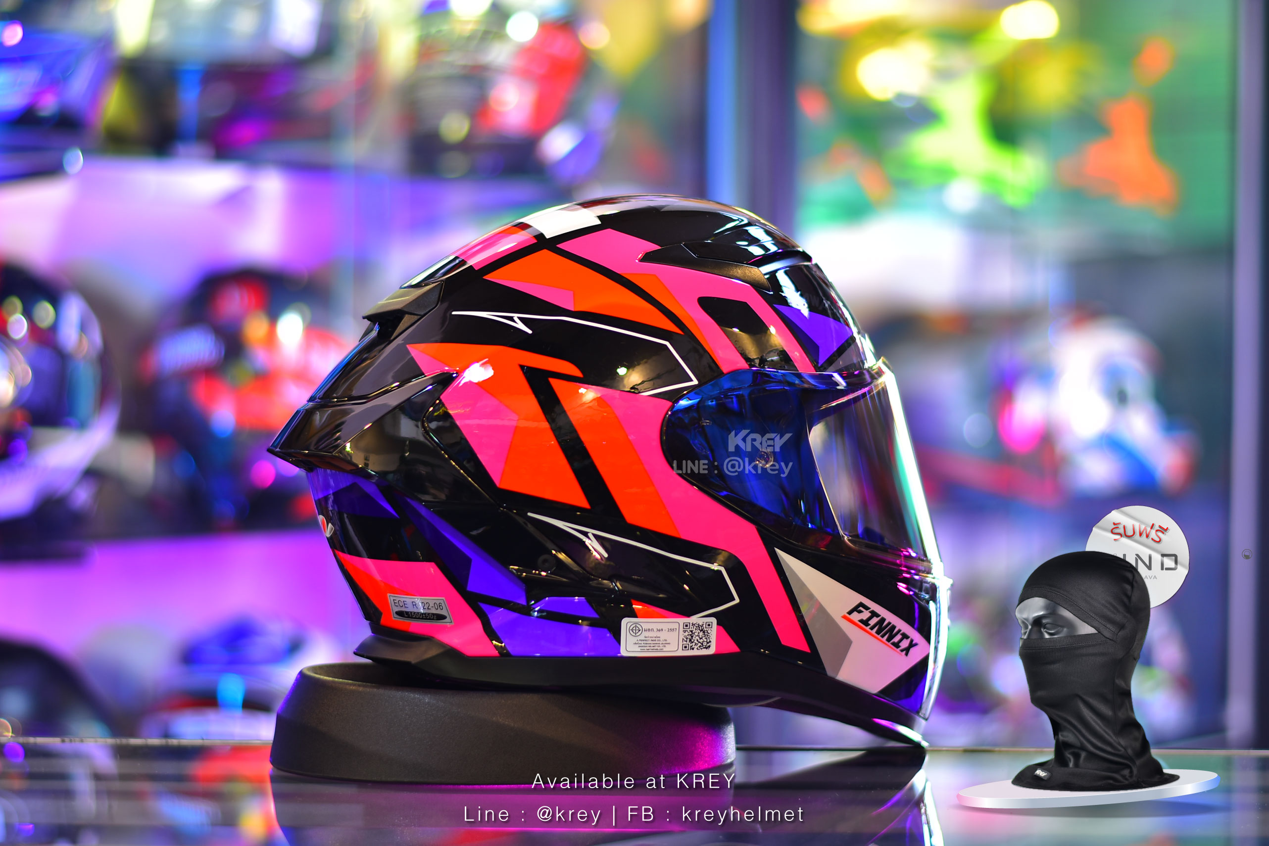 Real model Finnix Awalon Black Pink