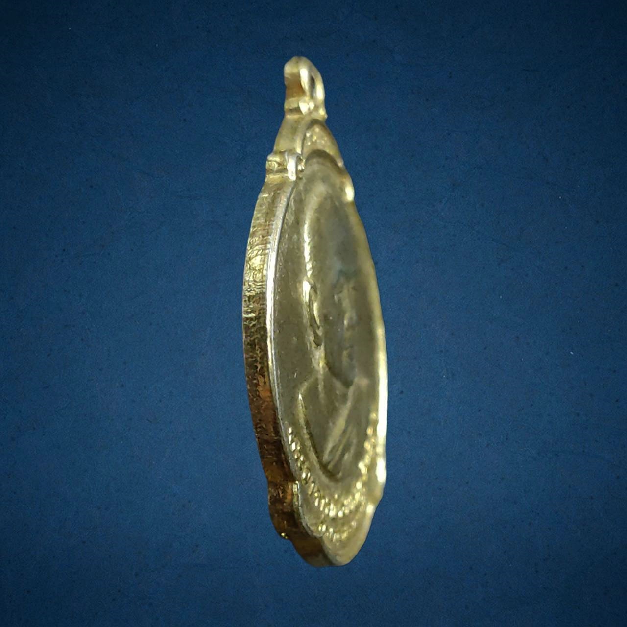 เหรียญหลวงพ่อสมชาย วัดเขาสุกิม จันทบุรี สปจ.ร้อยเอ็ดสร้าง ปี2532