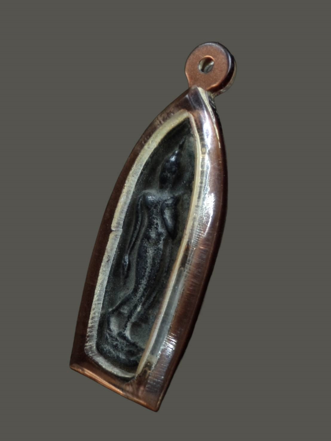 พระลีลากันภัย หลวงพ่อมุ่ย วัดดอนไร่ สุพรรณบุรี เนื้อชินตะกั่ว