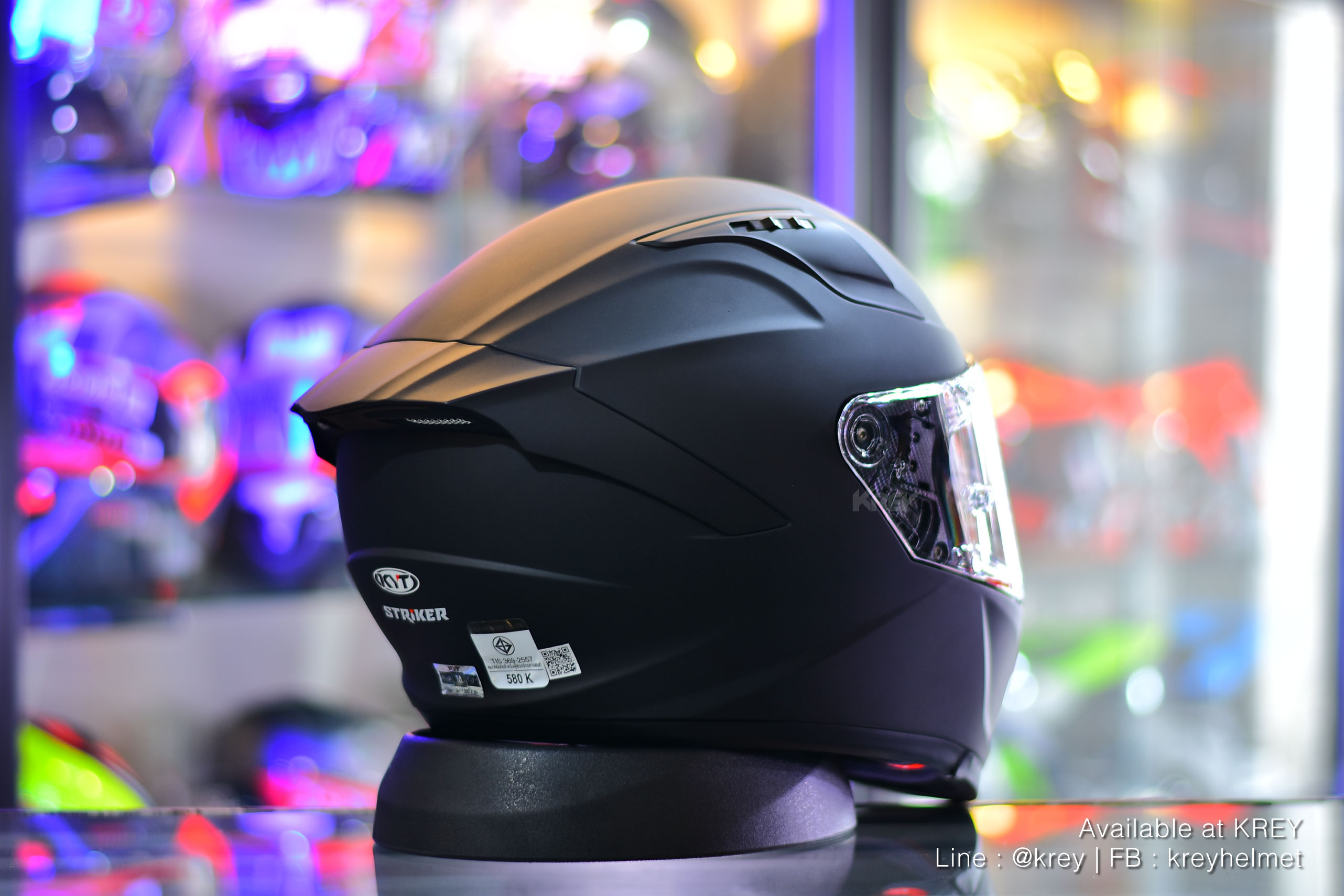 KYT model STRIKER PLAIN MATT BLACK