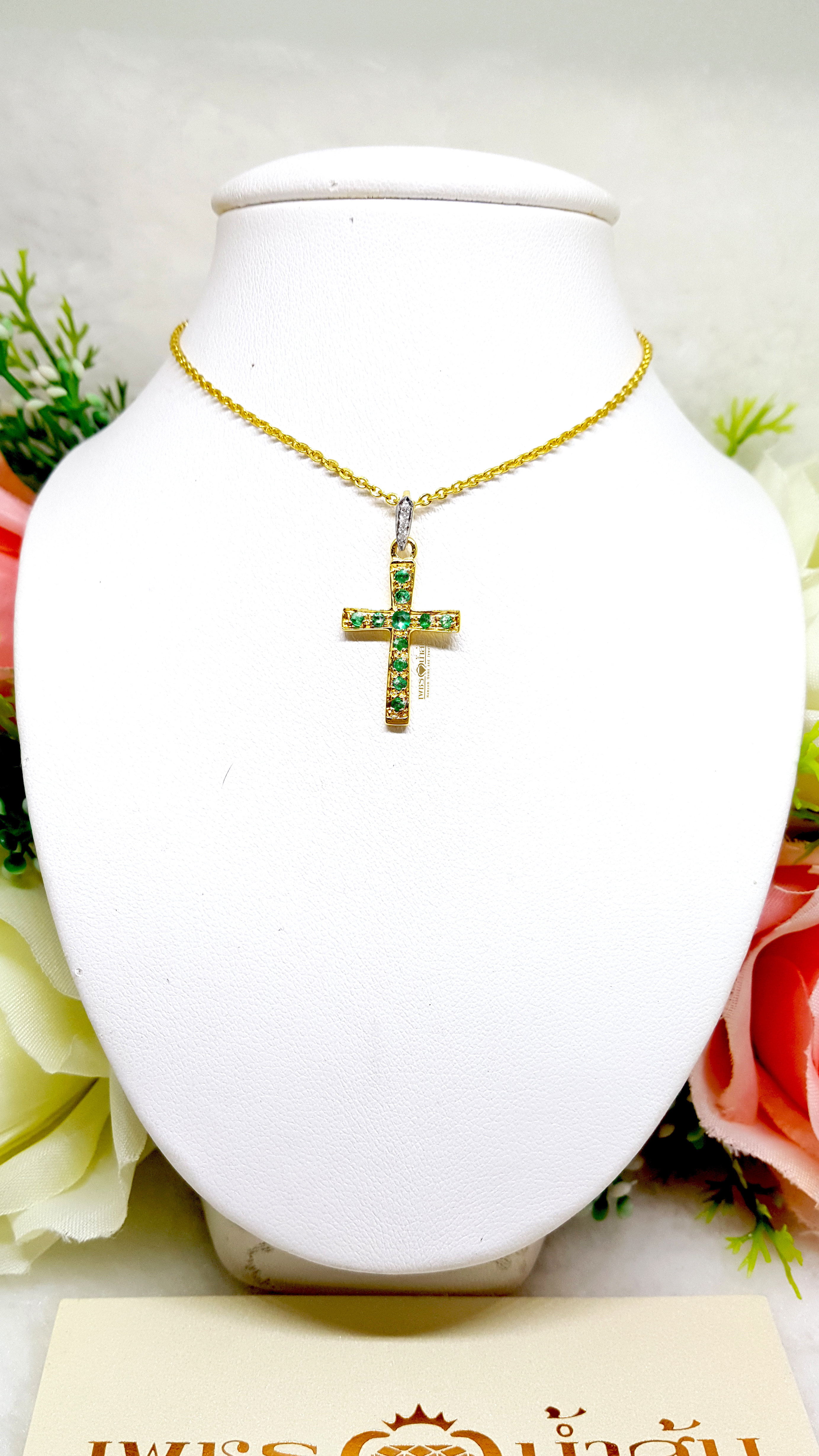 จี้กางเขนพระคริสมรกต เล่นลูกเล่นด้วยมรกต Emerald สีสวยหายาก น้ำงาม
