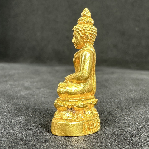 รหัส 64671 พระกริ่งไพรีพ่ายฤทธิ์ เนื้อทองคำ รุ่นคูณรุ่งโรจน์ ปี 2537 หลวงพ่อคูณ วัดบ้านไร่ นน. 27.74 g