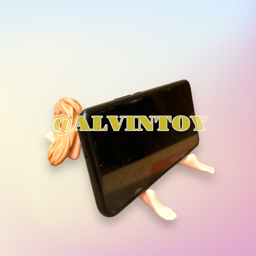 โมเดลเซ็กซี่ อาสึนะ S.A.O. วางโทรศัพท์มือถือได้