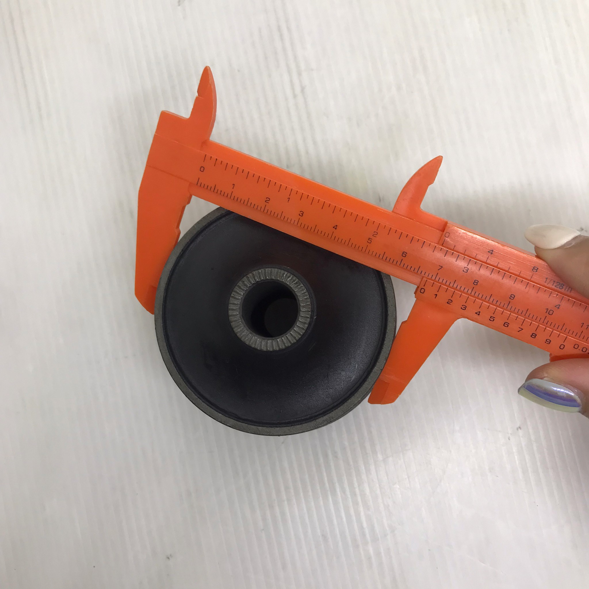 (1ตัว) บู๊ชปีกนก TOYOTA ตัวล่าง ตัวใหญ่ ALTIS / ZZE121 / ZZE122 ปี 2001-2007 / WISH ตัว ล่าง โตโยต้า อัลติส / LOWER / BIG ARM BUSHING ยี่ห้อ RBI / เบอร์ 48655-12170T / 48655-21010T / T24ZE121T