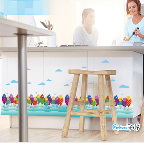 Transparent wall sticker สติ๊กเกอร์ติดผนังแต่งขอบ ปลาหลากสี (กว้าง136cm.xสูง40cm.)