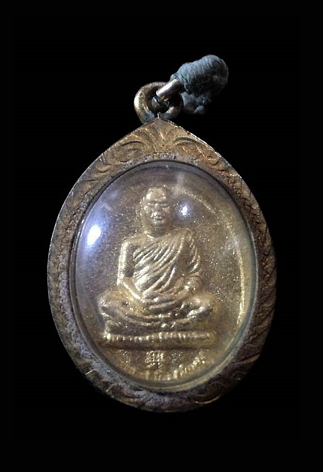 พระผงรูปเหมือน อาจารย์ซุ่งเฮง วัดทองย้อย บ้านนา จ.นครนายก