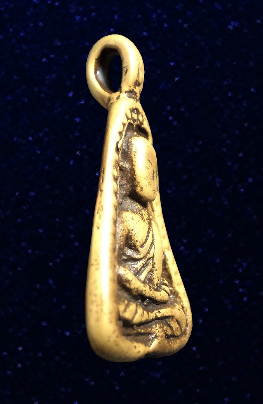 หลวงพ่อเงิน วัดบางคลาน เหรียญหล่อจอบใหญ่ ชายเดี่ยว