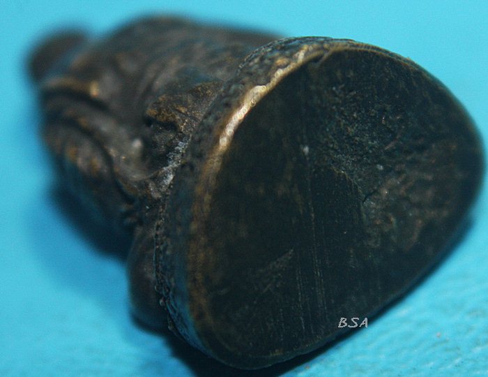 รูปหล่อพระครูนิพัทธศิลคุณ วัดเทพอินทรเมธี จ.นครสวรรค์