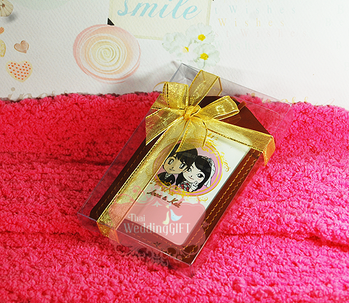 แท็กป้ายชื่อหนังติดกระเป๋า