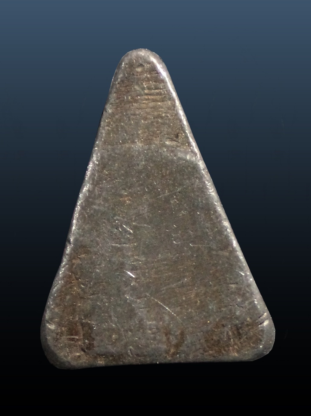 พระนางพญา เนื้อตะกั่ว