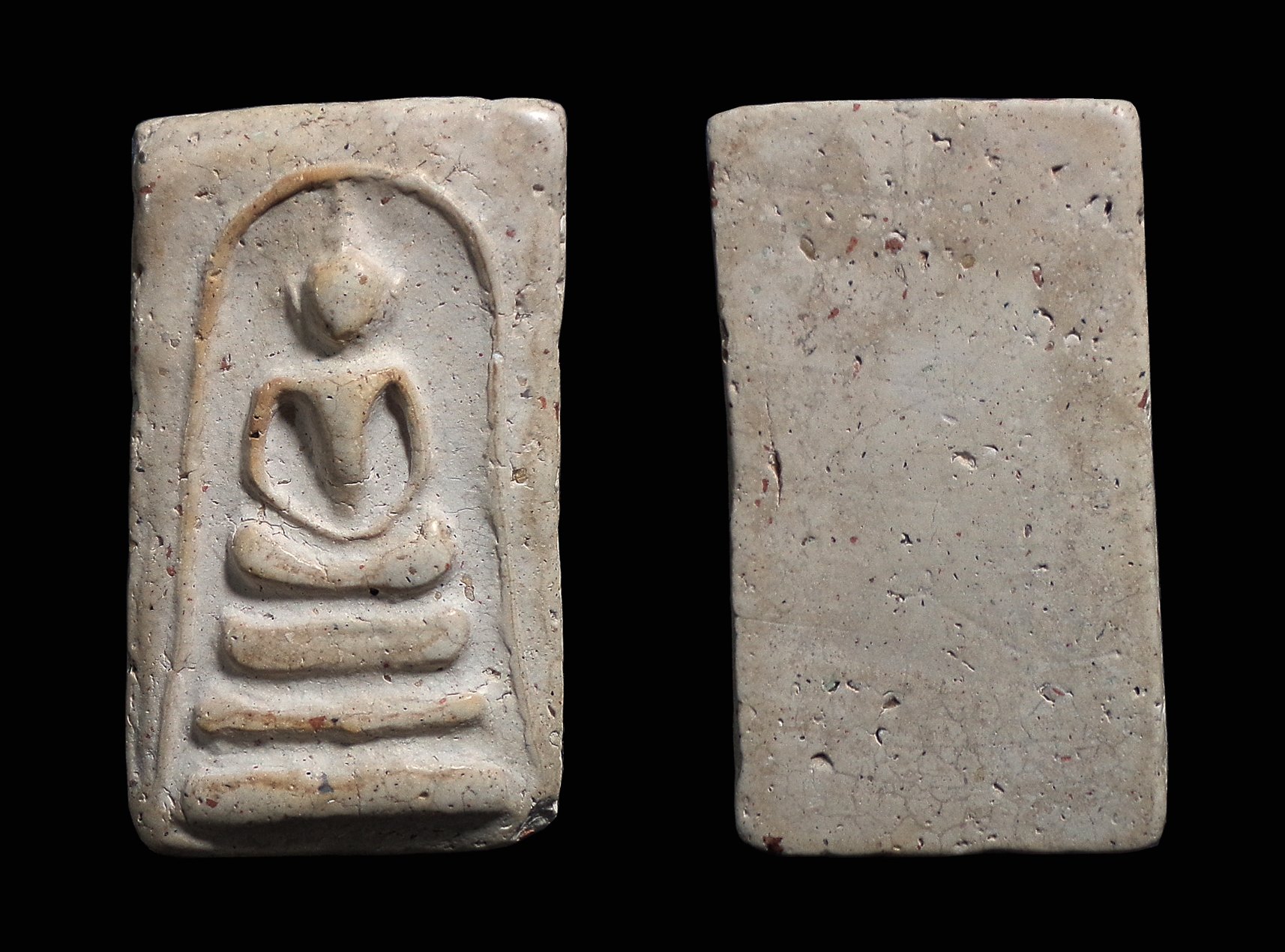 พระสมเด็จ พิมพ์อกครุฑเศียรบาตร