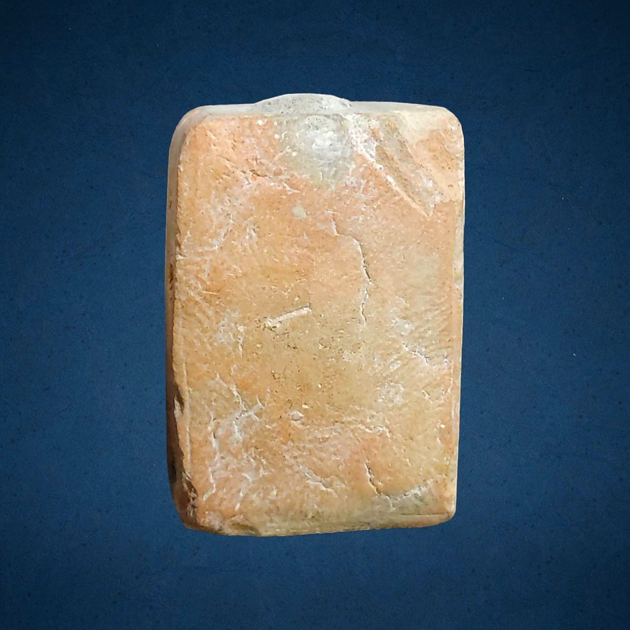 พระพุทธเจ้าประทับเม่น หลวงพ่อมุ่ย วัดดอนไร่ จ.สุพรรณบุรี ปี 2508 เนื้อดิน