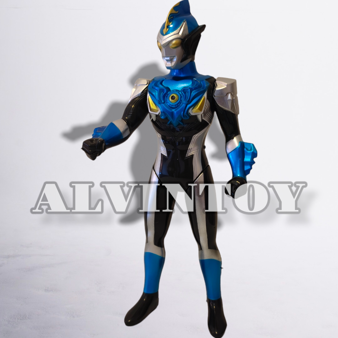 โมเดล Ultraman - อุลตร้าแมน ขนาดความสูง 32 ซม. มีกล่อง พร้อมอาวุธ มีเสียง มีไฟ