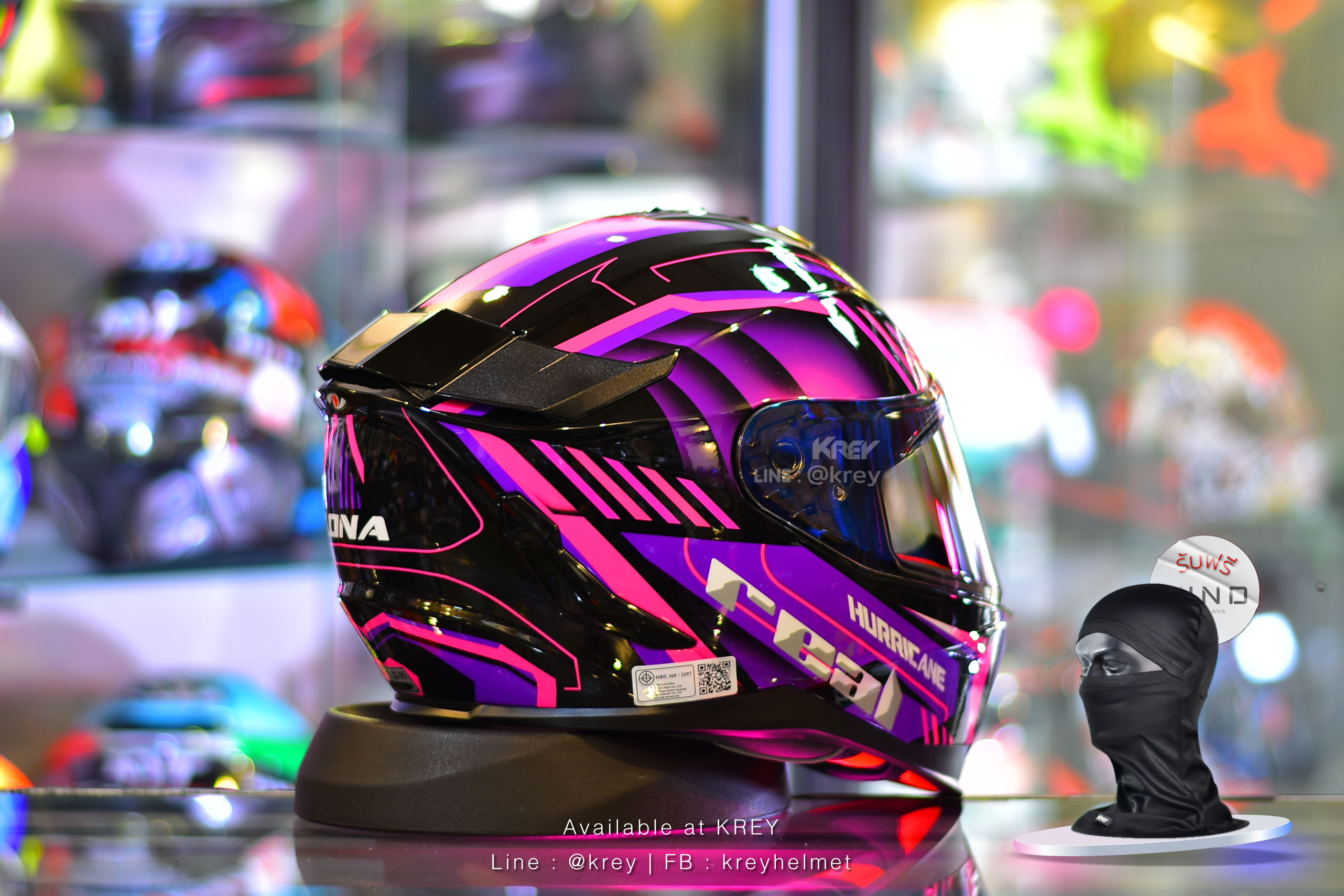 Real model Hurricane Kona Black Pink