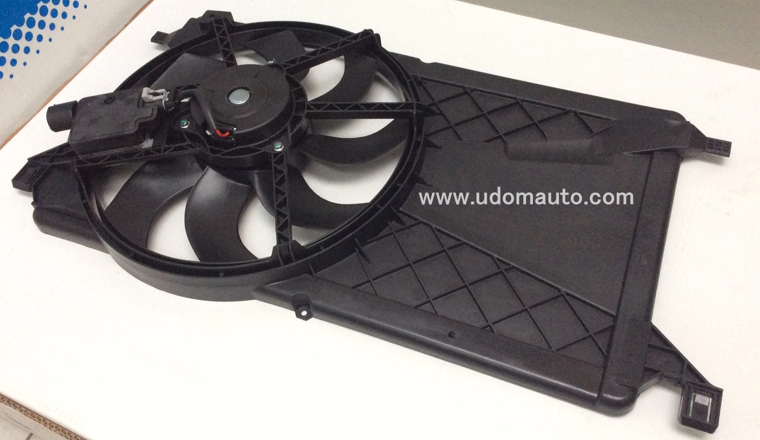 พัดลมหม้อน้ำ,FORD FOCUS MK2 ปี07-10 / FORD FOCUS #8C607