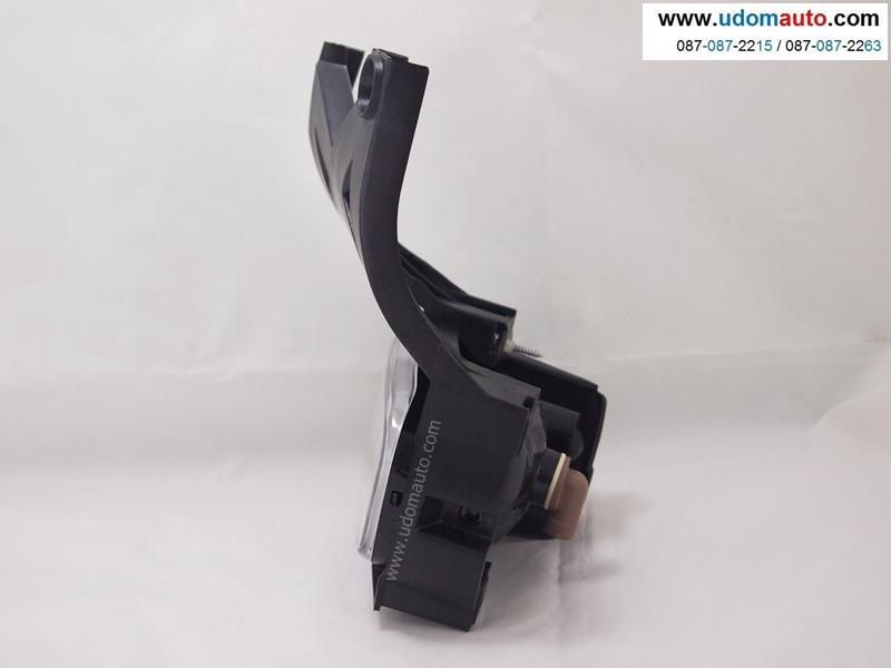 เสื้อไฟสปอร์ตไล้ท์(ในกันชน)+หลอดไฟ FORD ESCAPE โฉมแรก / ไฟตัดหมอก, D20151690C, D20151680C