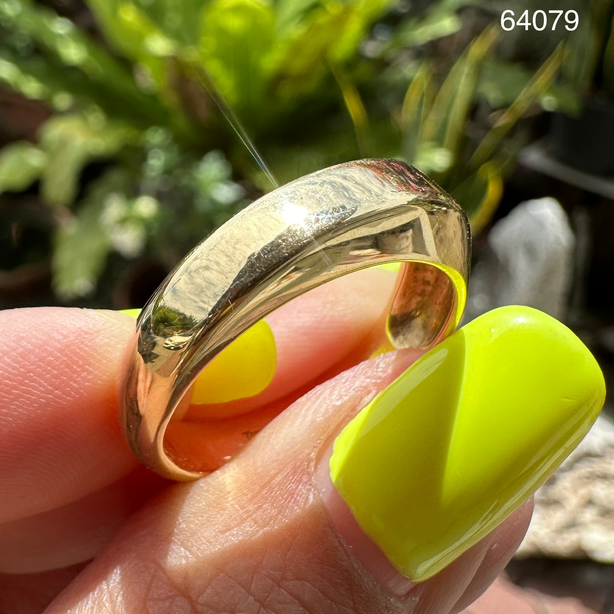 รหัส 64079 แหวน ปลอกมีด Tiffany & Co. ทอง18K ขนาด 63 นน. 7.00 g