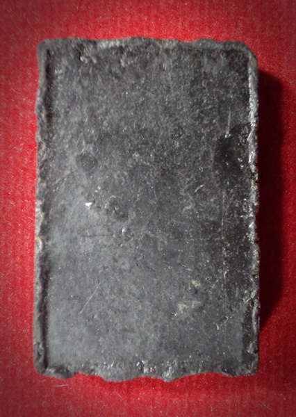 พระสมเด็จพิมพ์ใหญ่ เนื้อดำผงใบลาน ไม่ทราบที่