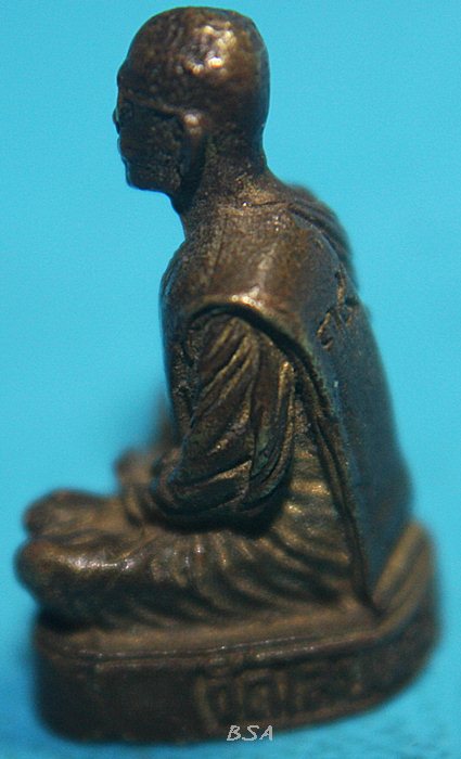 รูปหล่อปั๊ม หลวงปู่ศรีจันทร์ วัณณาโภ(พระธรรมวราลังการ) ปี25 วัดศรีสุทธาวาส (วัดเลยหลง) จ.เลย