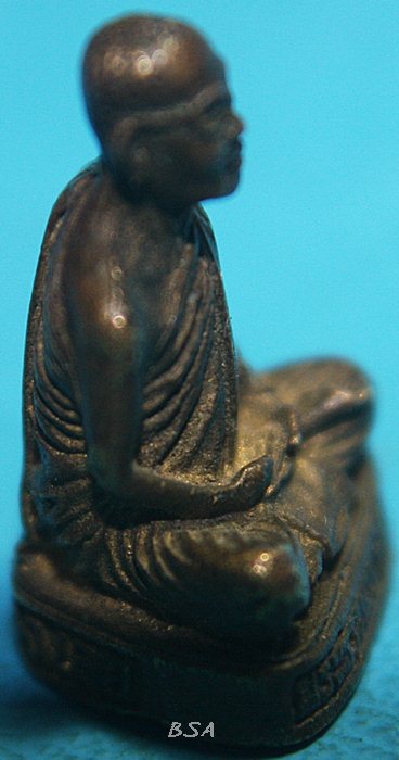 รูปหล่อปั๊ม หลวงปู่ศรีจันทร์ วัณณาโภ(พระธรรมวราลังการ) ปี25 วัดศรีสุทธาวาส (วัดเลยหลง) จ.เลย