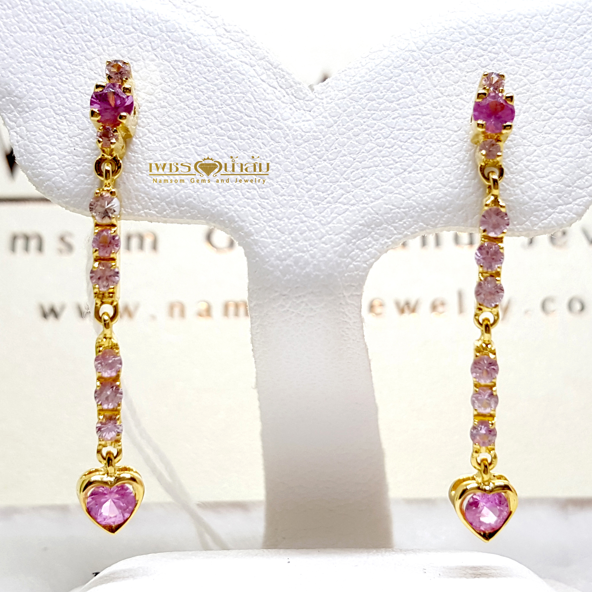 ต่างหูพลอยสีชมพู ต่างหู Pink Sapphire ทรงตุ้งติงสีหวาน ทรงหัวใจ