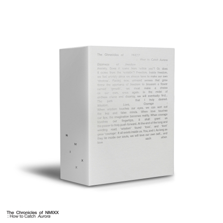 ( Pre-Order ) PHOTOBOOK NMIXX - The Chronicles of NMIXX: How to Catch Aurora วางจำหน่าย 7 / 7 / 2025