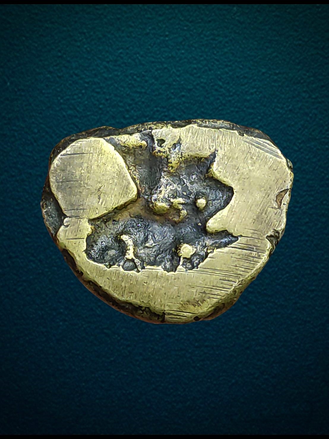 รูปหล่อหลวงพ่อเงิน วัดบางคลาน พิมพ์ขี้ตาสามชาย