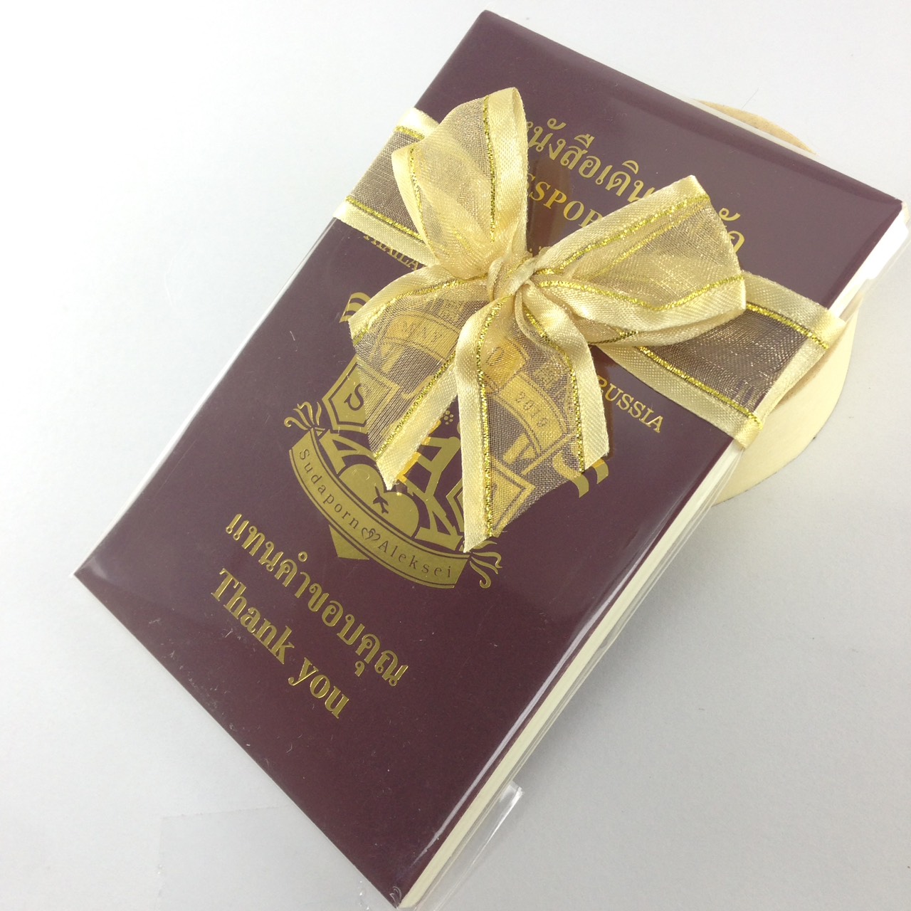 สมุดโน๊ต passport love ปั้มทองออกแบบได้ ผูกโบว์