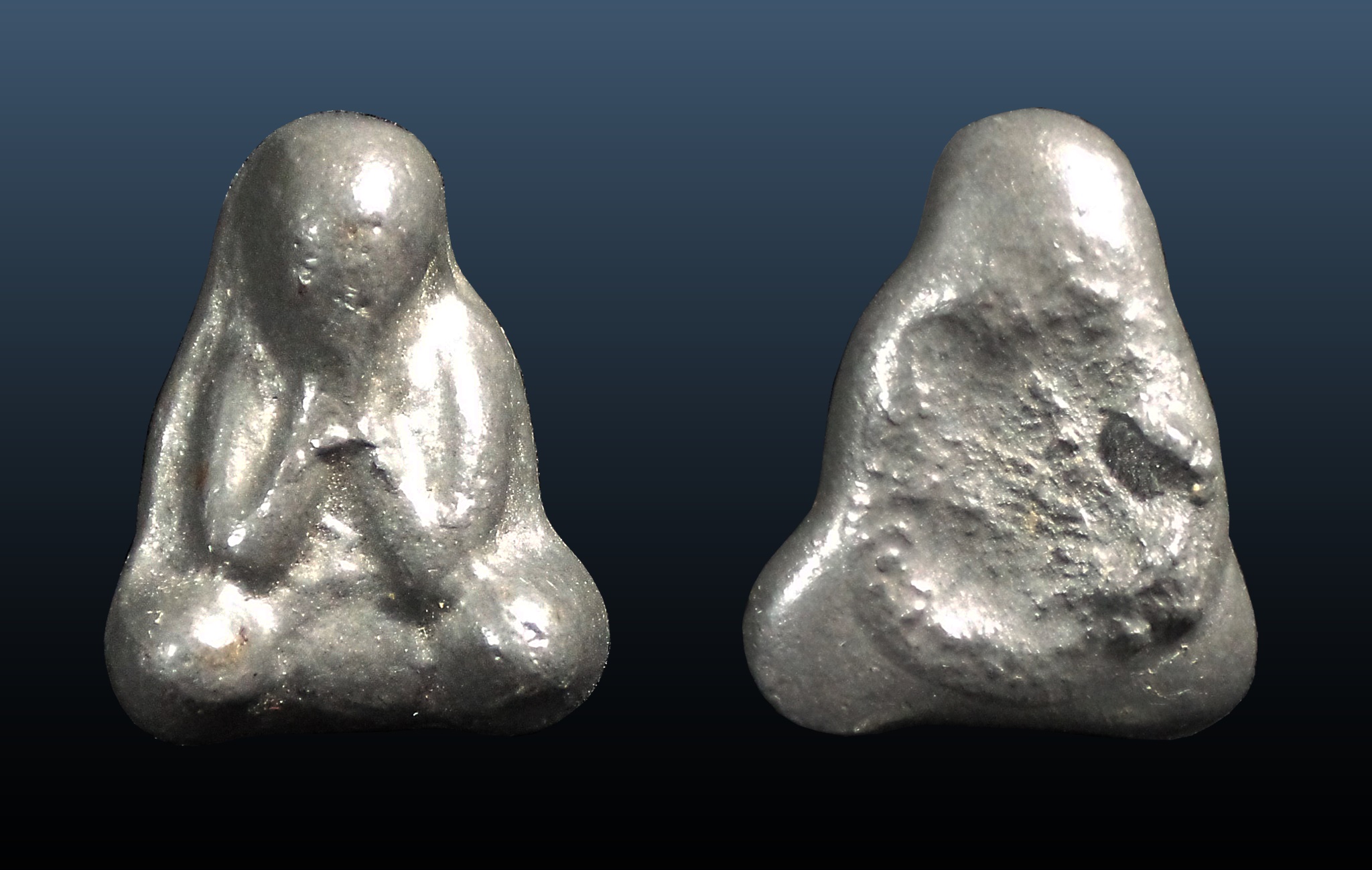 พระปิดตา เนื้อตะกั่วลบถม พ่อท่านเขียว วัดหรงบล นครศรีธรรมราช ปี 2510