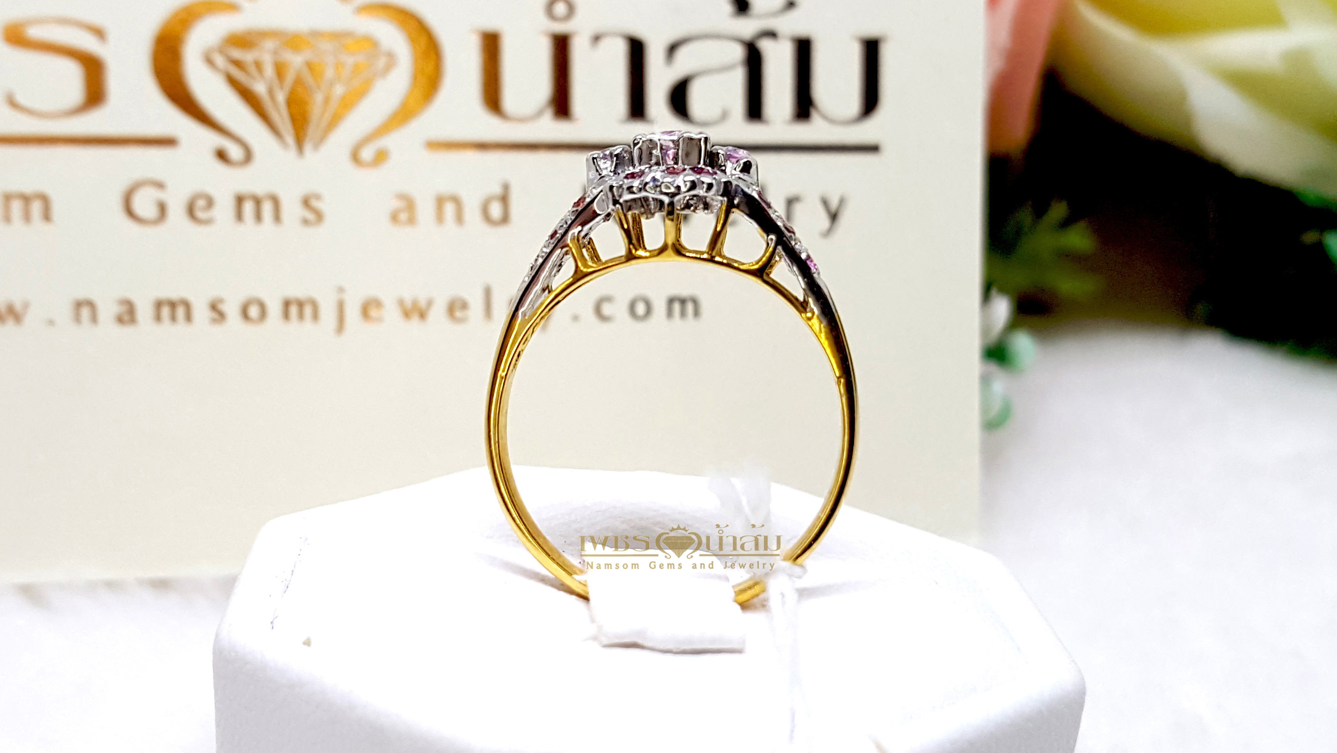 แหวนพิ้งซัฟฟาย Pink Sapphire สีสวยน้ำงาม ดูสวยหวาน ราคาเบาๆ บนตัวเรือนทองแท้ทั้งตัวเรือน