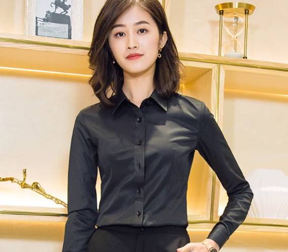 เสื้อเชิ้ตแขนยาว สีขาว สีดำ สีเทา สีม่วง สีแดง สีชมพู สีกรมท่า สีฟ้า